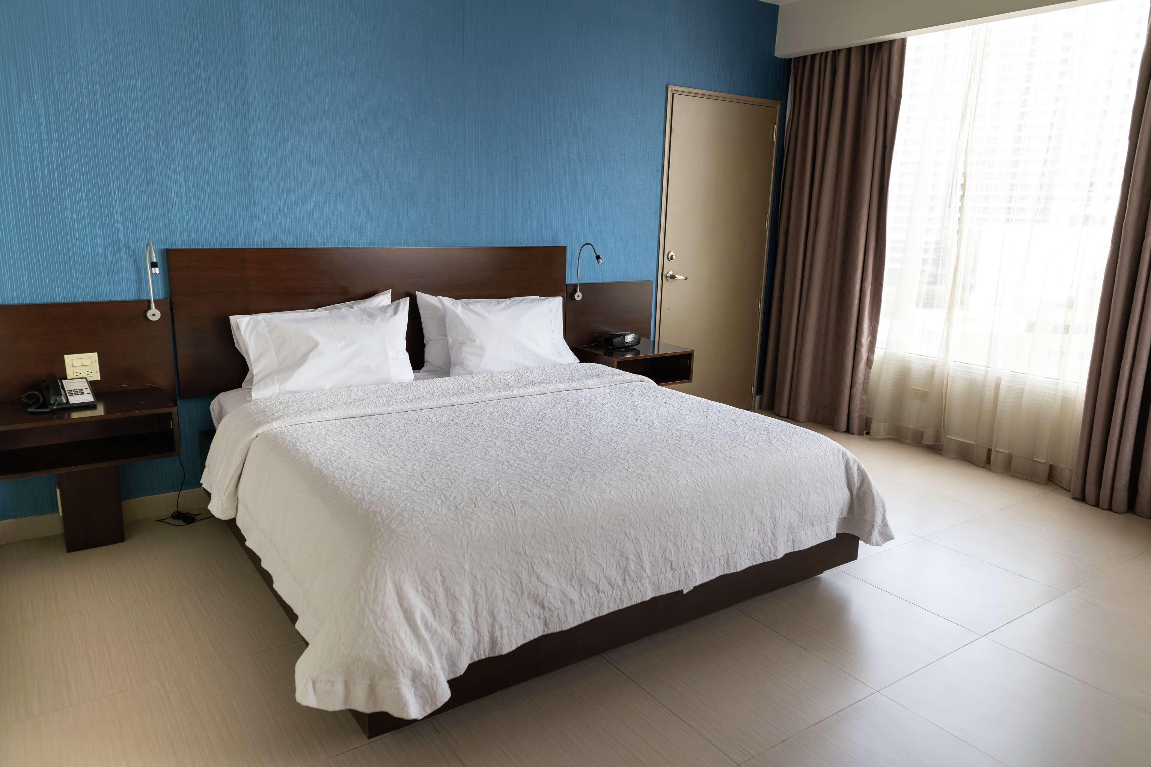 Hampton By Hilton Panama Hotel Екстериор снимка