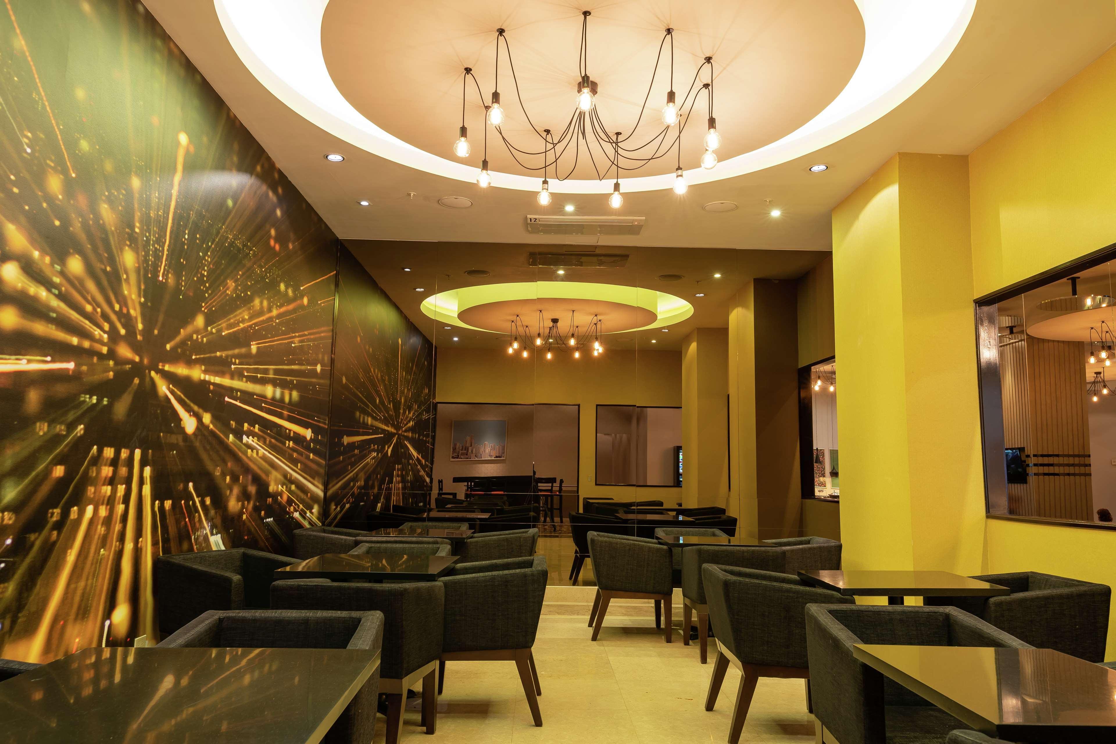 Hampton By Hilton Panama Hotel Екстериор снимка