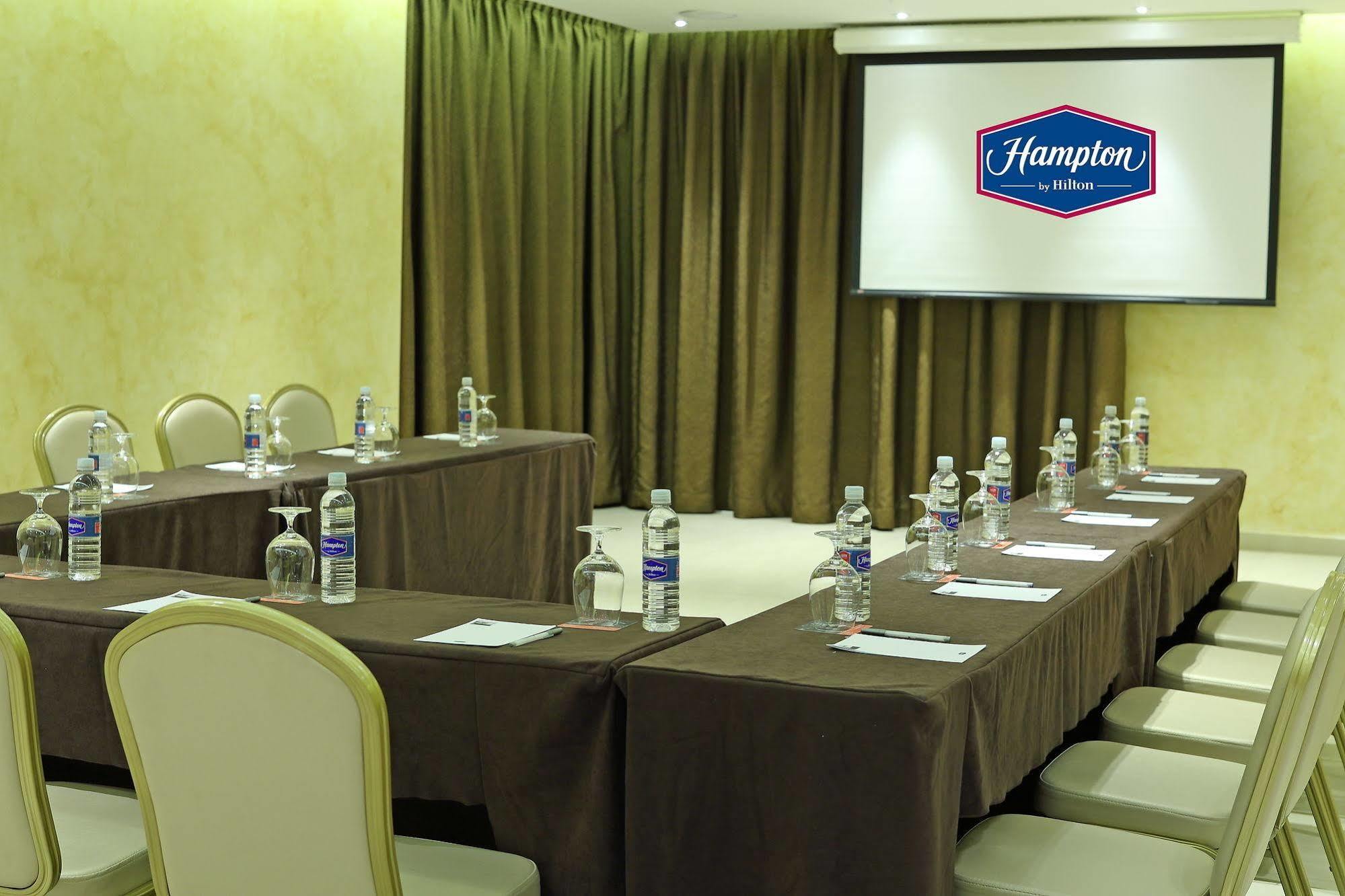Hampton By Hilton Panama Hotel Екстериор снимка